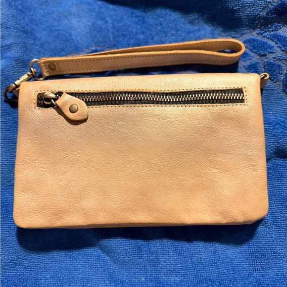 Bed Stu Wallet/Clutch or Crossbody in VGUC. - Picture 2 of 8